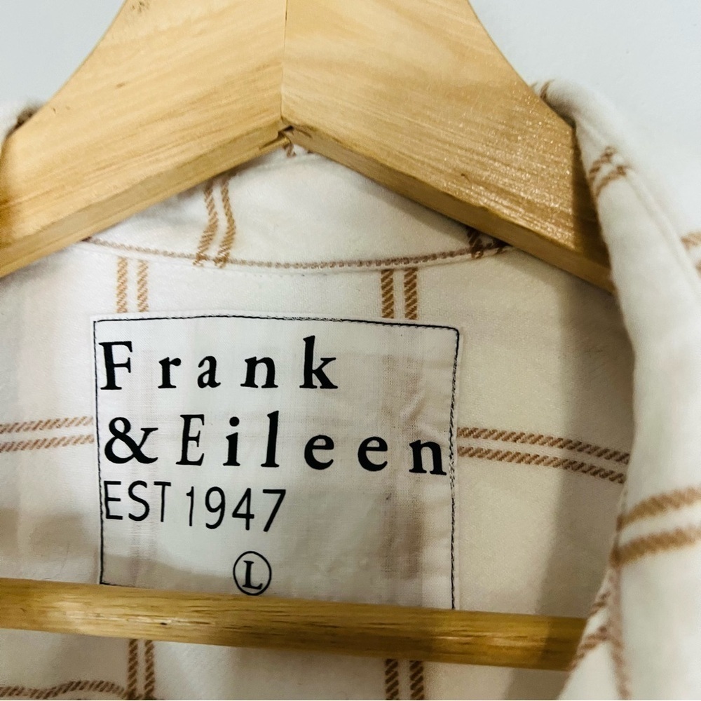 Frank & Eileen Barry woven button up camel windowpane size large - Picture 7 of 11